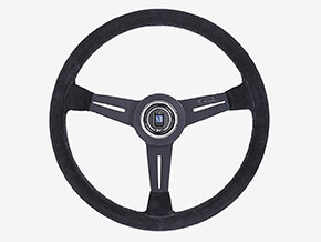 Nardi Classico volant  cuir noir 360mm